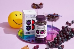 Jung Kwan Jang tăng cường sự phổ biến của hồng sâm bằng cách sử dụng đa dạng các hình thức khác nhau, từ dạng miếng phim cho đến dạng kẹo dẻo