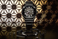 Casio ra mắt dòng đồng hồ MR-G với mặt số được thiết kế theo dạng lưới mắt cáo đa chiều lấy cảm hứng từ vẻ đẹp tinh tế của gỗ Kigumi