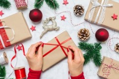 Bật mí 18+ quà giáng sinh cho người yêu ý nghĩa, nhận là mê