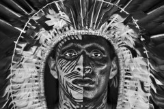 Chiêm ngưỡng vẻ hùng vĩ của rừng nhiệt đới Amazon qua ống kính của nhiếp ảnh gia nổi tiếng thế giới Sebastião Salgado trong ngày mở màn của triển lãm Amazônia ở châu Á-Thái Bình Dương: Các bức ảnh của Sebastião Salgado tại Bảo tàng Quốc gia Singapore