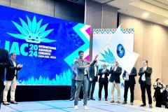 Sự chú ý đổ dồn vào Đại hội Thủy cung Quốc tế khi sự kiện này bất ngờ chuyển vị trí tổ chức từ Mexico sang Trung Quốc