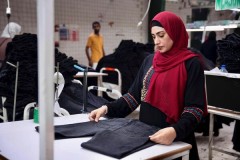 Trao quyền cho phụ nữ trong ngành may mặc: RISE tiếp cận 400.000 lao động về quyền lợi và kỹ năng sống