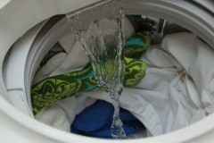 Máy giặt vừa cấp nước vừa xả - Nguyên nhân và cách khắc phục