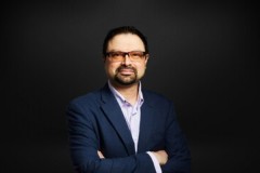 Hitachi Solutions Bổ Nhiệm Roger Lvin Làm Tổng Giám Đốc Điều Hành kiêm Chủ Tịch