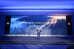 Huawei ra mắt Giải pháp AI Fintelligent nhằm hỗ trợ các tổ chức tài chính toàn cầu hiện thực hóa phương châm "Sở hữu AI của bạn, sở hữu trí tuệ của bạn"