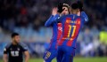Messi nhường 15 quả penalty: Kẻ cho đi là kẻ mạnh