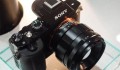Cosina ra mắt ống kính Voigtlander 40mm f/1.2 ngàm Sony E-mount, giá 1.200$, bán ra đầu tháng 10