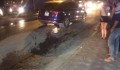 Hà Nội: Xe máy lấn đường ô tô, lao vào Audi Q5 ngã ra đường bị Ford Transit đâm trúng