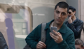 Quảng cáo của Samsung: Anh chàng ném iPhone vào tủ lạnh và chuyển sang dùng Galaxy Note 8