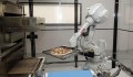 SoftBank muốn đầu tư 750 triệu USD vào công ty làm bánh pizza bằng robot