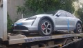 Chạm mặt xe điện Porsche Taycan Cross Turismo tại Việt Nam: "nhanh như chớp" lại tiện dụng, nhưng liệu hợp lòng đại gia Việt?