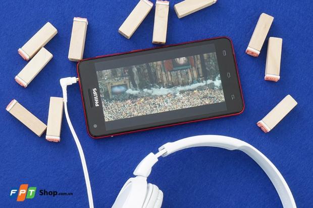 Đánh giá pin smartphone Philips V377: Sánh ngang Asus Zenfone Max [HOT]