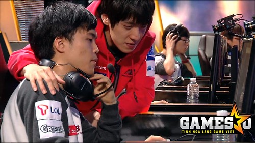 [CKTG 2016] kkOma (HLV của SKT): “Ngoài tiền ra, tôi cũng muốn một bộ trang phục cho riêng mình”