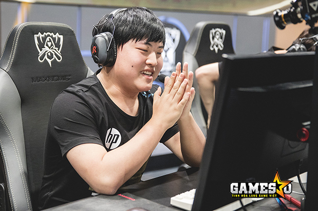 [CKTG 2016] Uzi không tin RNG có nổi một ván thắng ở vòng Tứ kết