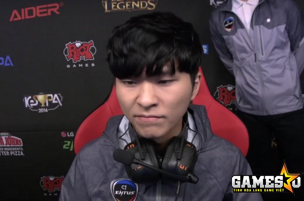 [LMHT] CJ Entus thải loại xạ thủ mới vì hành vi quấy rối tình dục trên mạng