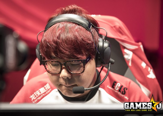 [LMHT] Wolf: “Tôi không nghĩ (là) một game thủ phù hợp với tôi”