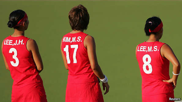 Vì sao đa số người Hàn Quốc có họ Kim, Lee hay Park?