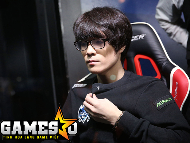 [LMHT] Tuyển thủ của Longzhu chi tiêu mỗi tháng gấp tám lần Faker trong quãng thời gian thất nghiệp