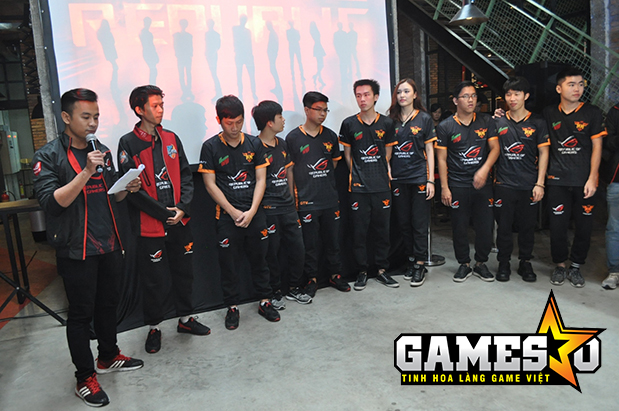 [LMHT] VCS A Mùa Xuân 2017: ĐKVĐ SAJ bỏ giải, FFQ thế chỗ