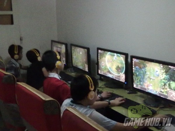 Ngã ngửa trước sự bá đạo của các game thủ “nhí” Trung Quốc