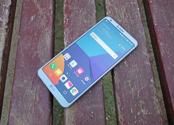 Sếp lớn LG tiết lộ mức giá giật mình của siêu phẩm G6