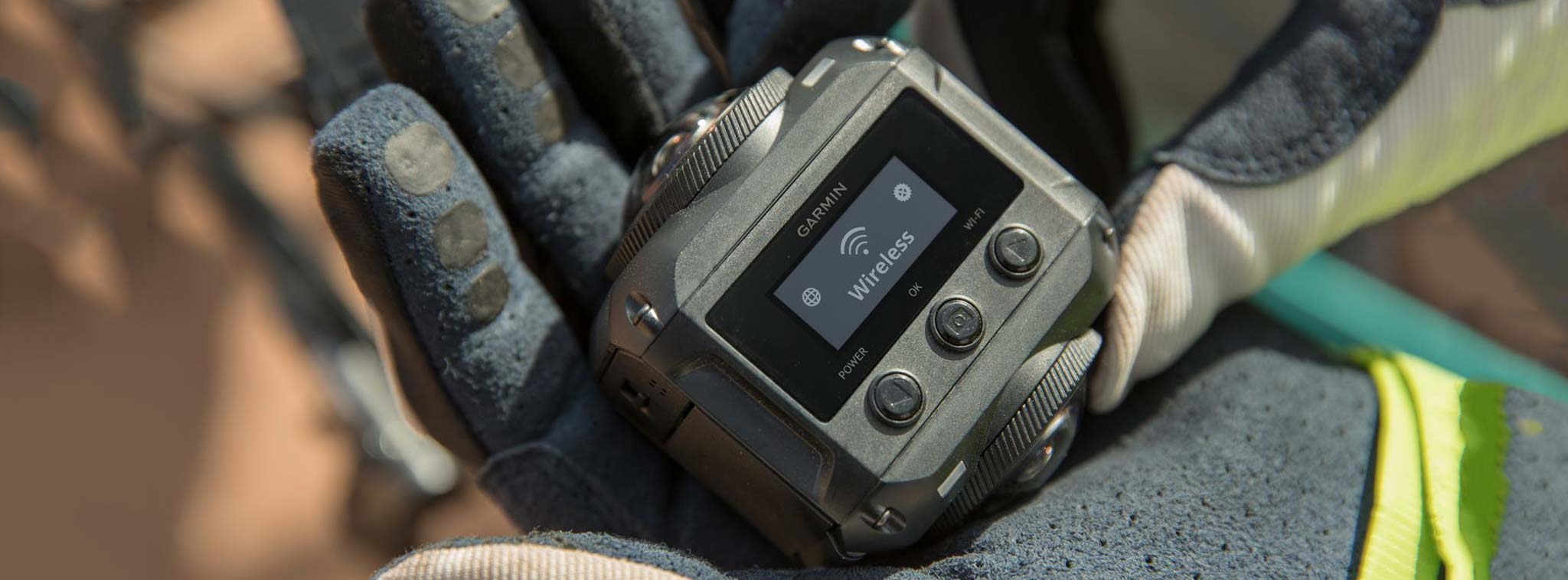 Garmin ra mắt camera 360 độ VIRB: quay video 5.7K 30fps, có live stream, ghi âm 3D, chống nước,...