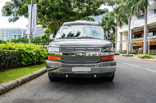 Chevrolet Express Explorer - Xe van 'hàng khủng' hiếm có giá tiền tỷ tại  Việt Nam » Cập nhật tin tức Công Nghệ mới nhất 