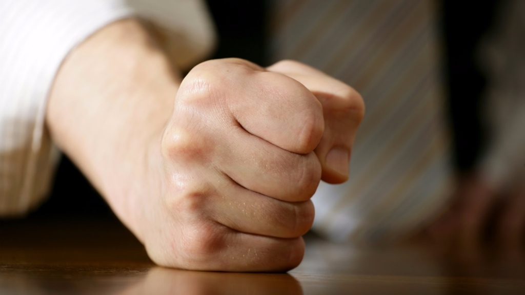 [Cuộc sống] 4 cách giúp bạn đập tan cơn nóng giận