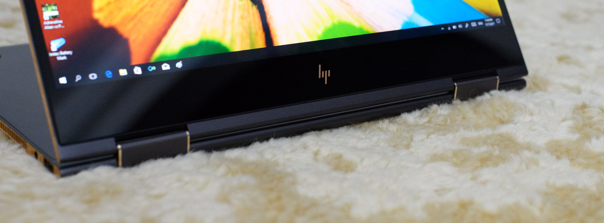 Đánh giá HP Spectre x360 – Mỏng nhẹ, dáng đẹp, màn hình xoay 360 độ [HOT]