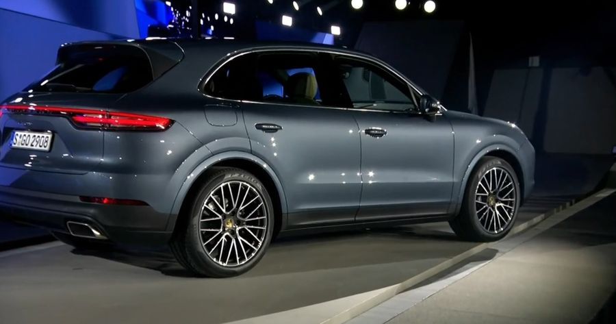 [VIDEO] Porsche Cayenne 2018 chính thức được trình làng với giá bán từ 1,49 tỷ VNĐ