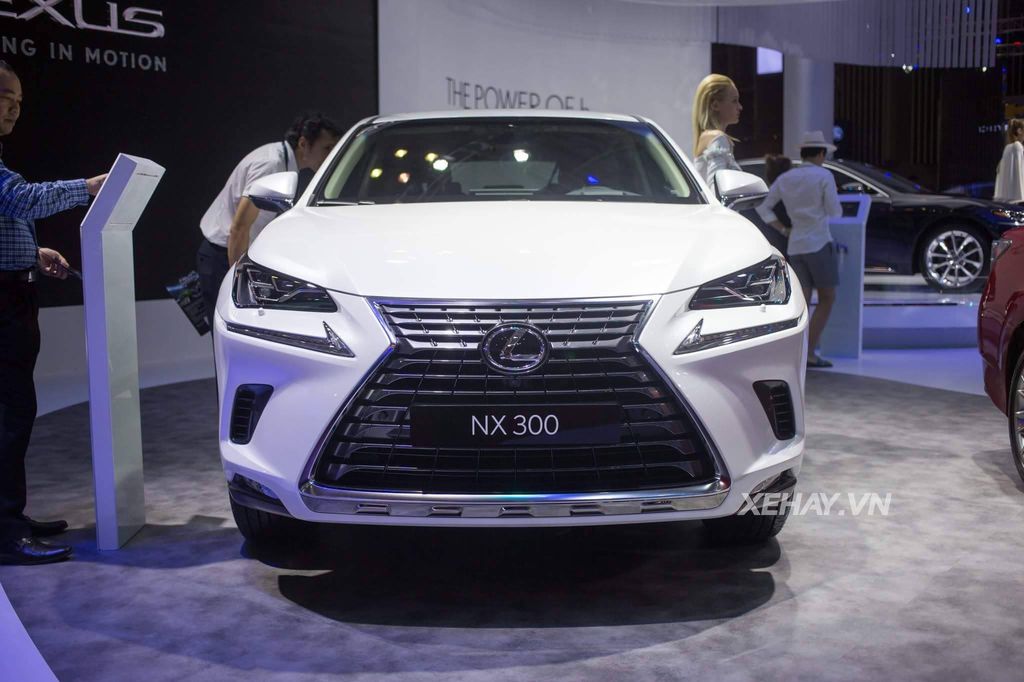 [VMS 2017] Chiêm ngưỡng vẻ đẹp khỏe khoắn, hiện đại của Lexus NX300 2018
