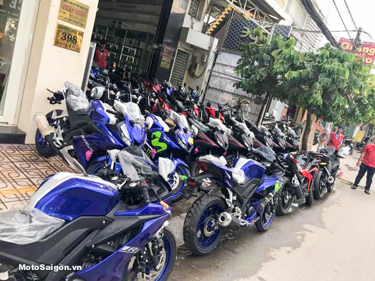 Giá sốc chưa từng có Yamaha R15 v3 ưu đãi chỉ 99 triệu đồng