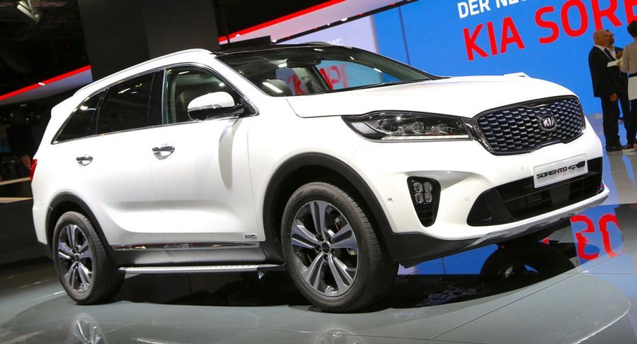 Kia Sorento phiên bản nâng cấp chính thức ra mắt tại Frankfurt 2017