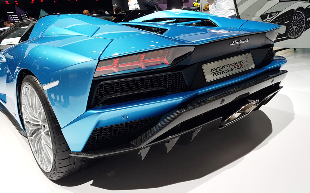 Mê mẩn với ảnh thực tế siêu xe Lamborghini Aventador S Roadster » Cập nhật  tin tức Công Nghệ mới nhất 