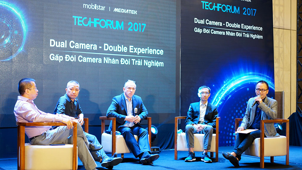 [Mobiistar] Cuộc đua smartphone camera kép và màn hình vô cực mở rộng đến smartphone tầm trung