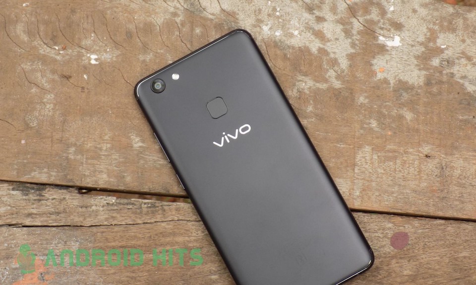 Mời bạn ngắm nhìn bộ ảnh cùng Vivo V7 Plus ngao du qua những con hẻm Sài Gòn