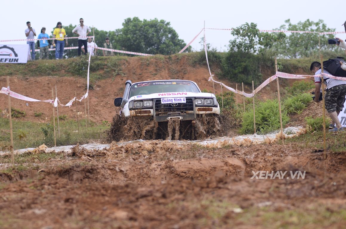 Một số hình ảnh thi đấu ấn tượng trong ngày khai mạc VOC 2017