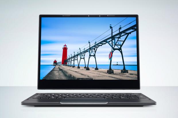 Dell ra mắt laptop đầu tiên tích hợp sạc không dây Latitude 7285 [HOT]