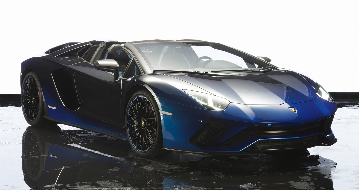 Lamborghini giới thiệu Aventador S Roadster bản đặc biệt tại Nhật Bản