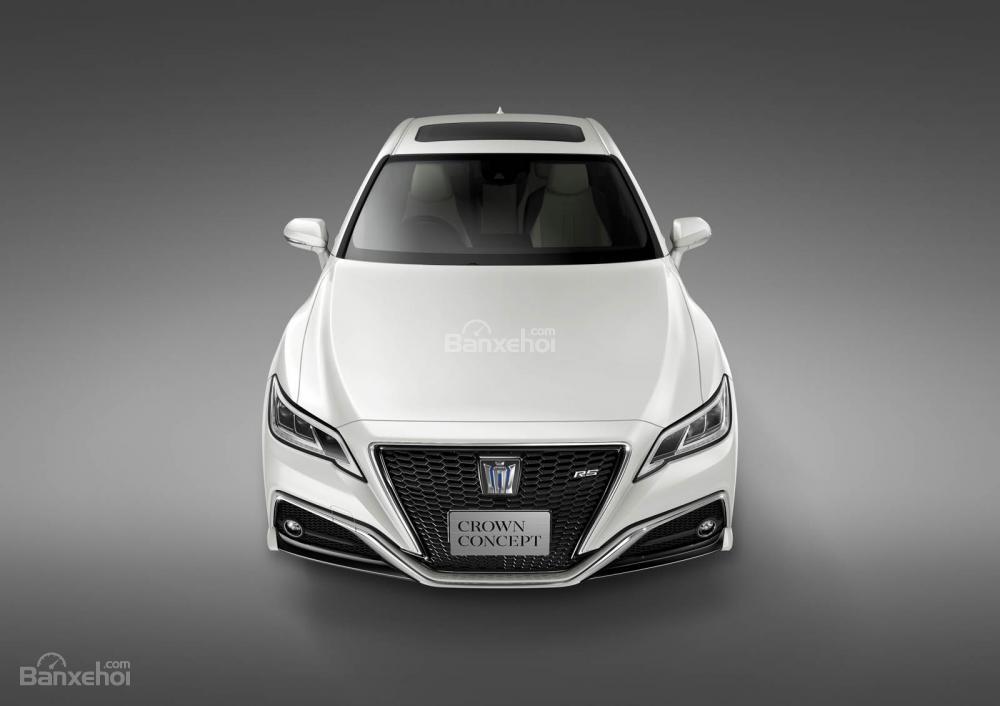 Toyota Crown Concept lộ diện trước thềm triển lãm Tokyo