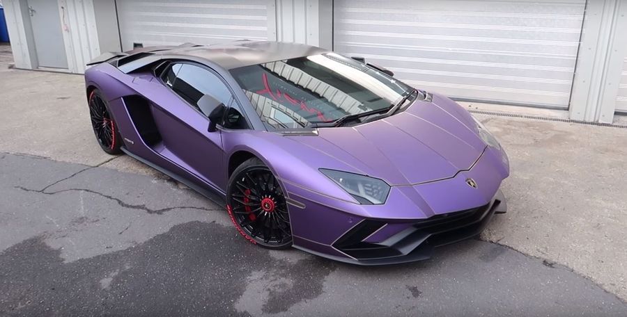 [VIDEO] Cùng xem màn thay áo từ Chrome Red sang Matte Purple của Lamborghini Aventador S