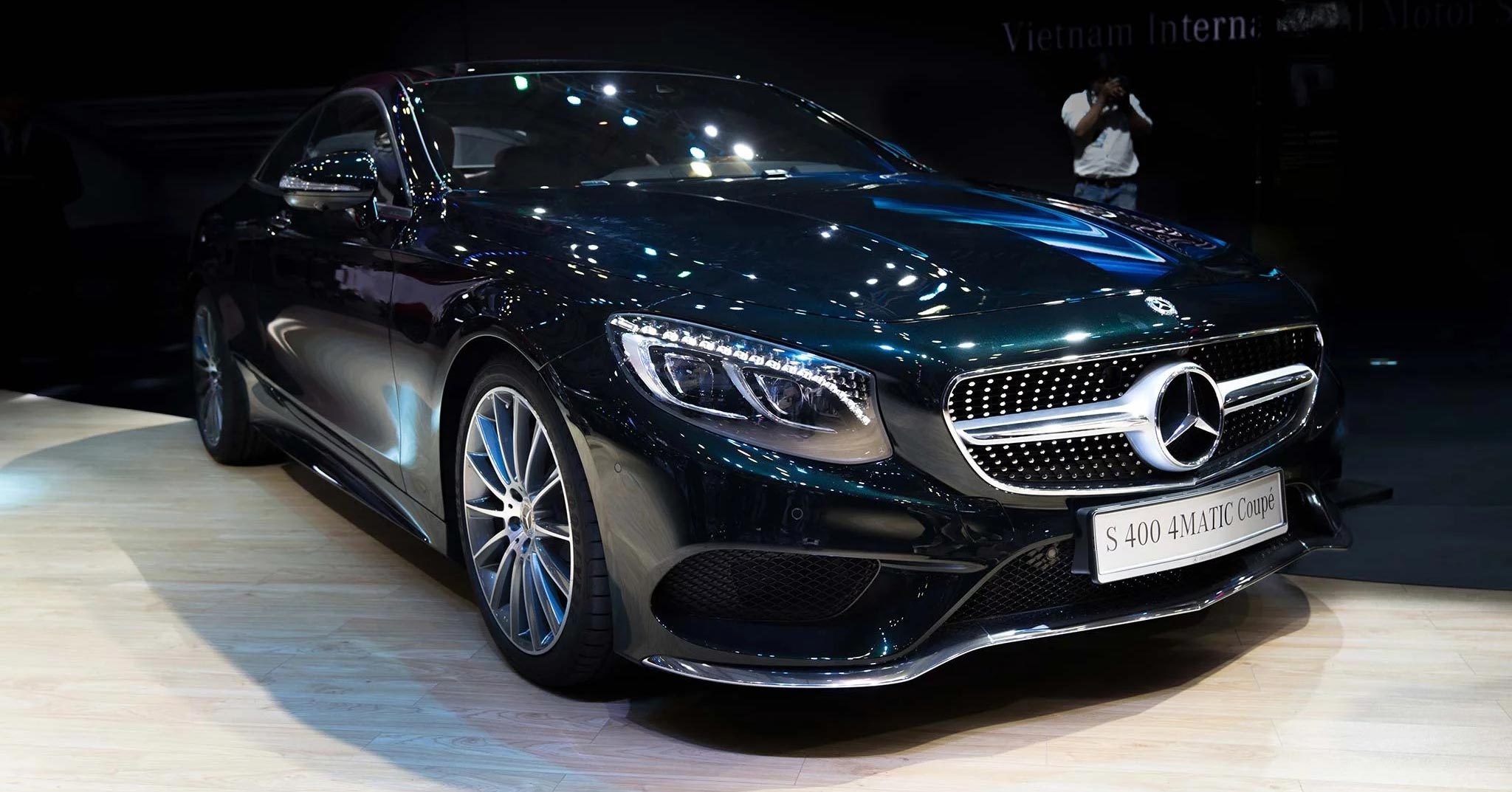 [VIMS 2017] Mercedes-Benz S 400 4MATIC Coupé: xe hai cửa hạng sang giá 6,09 tỷ, lợi giá nhờ động cơ