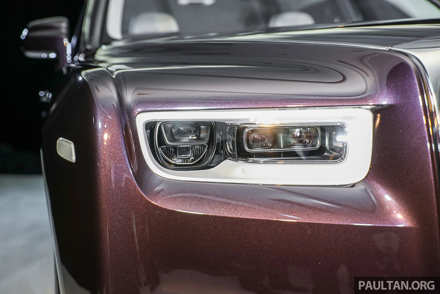 Xem thêm ảnh chi tiết Rolls-Royce Phantom 2018 tại Malaysia