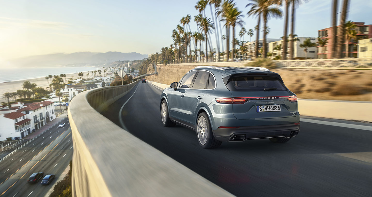Hình ảnh Porsche Cayenne 2018 với 3 phiên bản vừa ra mắt tại Việt Nam