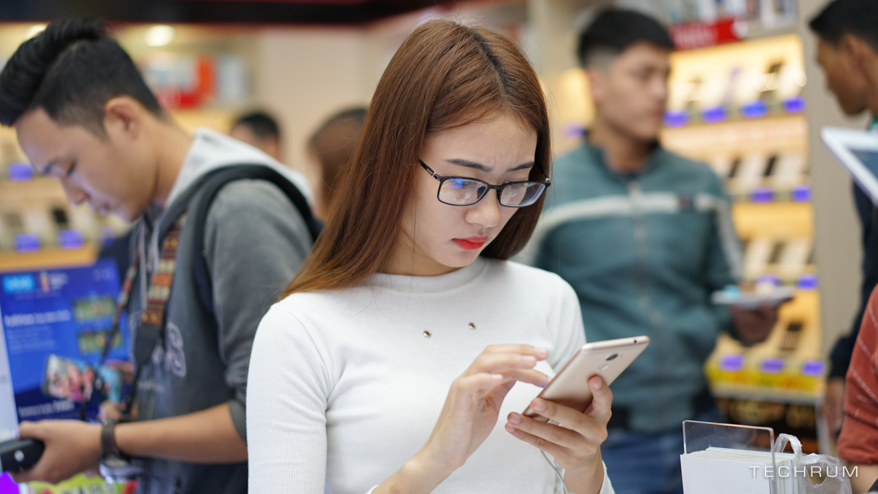 Bộ đôi smartphone tràn viền Wiko View XL và View Prime chính thức bán ra tại FPTShop, giá từ 5 triệu