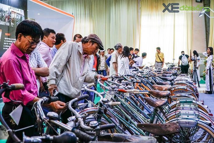 Loạt xe giá hàng trăm triệu xuất hiện tại triển lãm xe hai bánh Việt Nam 2017
