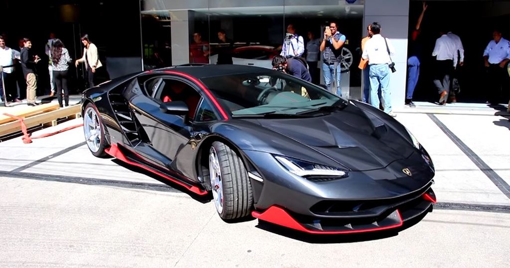 Lamborghini Centenario Roadster số thứ tự 1/20 mới vừa chuyển tới Mexico