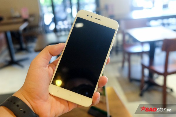 Trải nghiệm Xiaomi Mi A1: máy đẹp và hiệu suất ổn định, ấn tượng