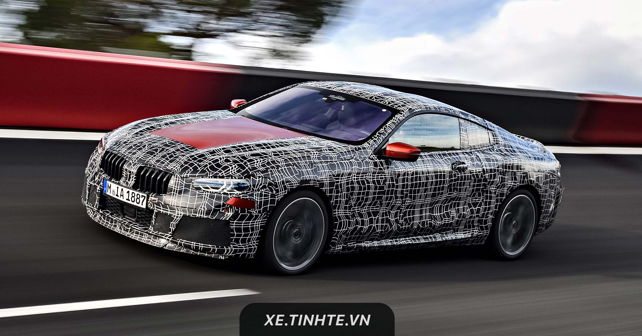 BMW đang thử nghiệm mẫu xe 8 Series Coupe trên đường chạy tại Aprilia