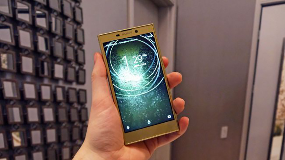 Chi tiết về smartphone giá rẻ Xpiera L2 vừa được Sony ra mắt